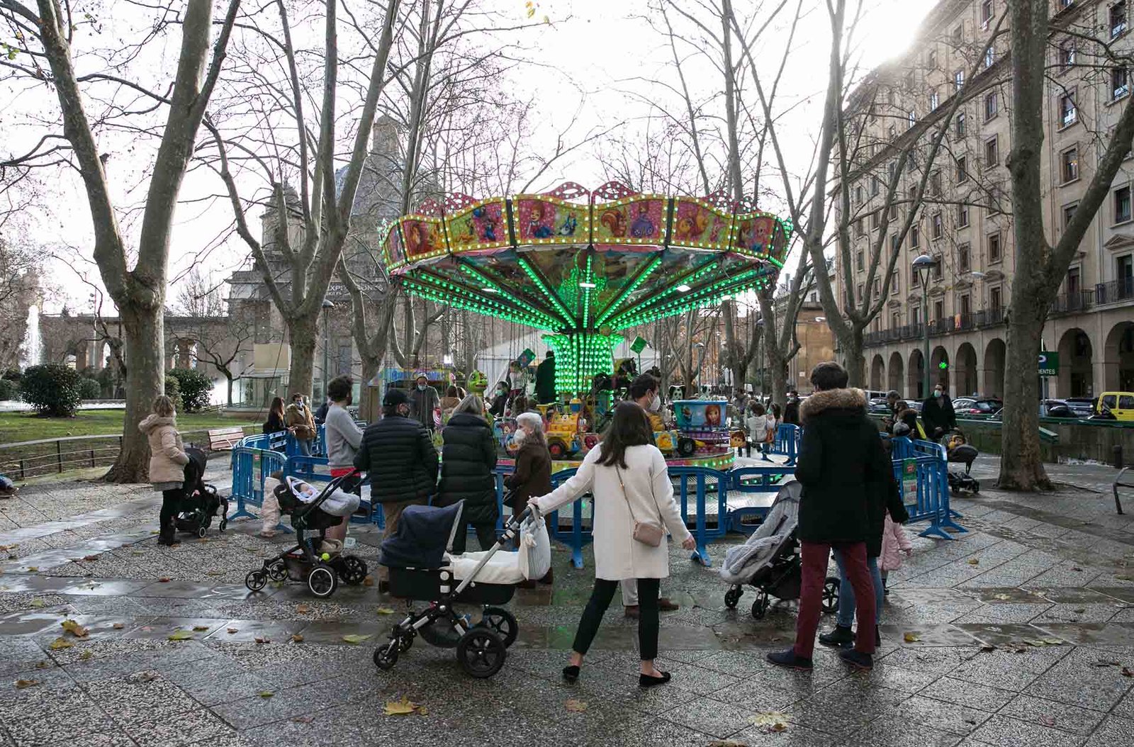 Más de 750 niños y niñas disfrutan de las actividades del espacio navideño de COworkids en el primer día