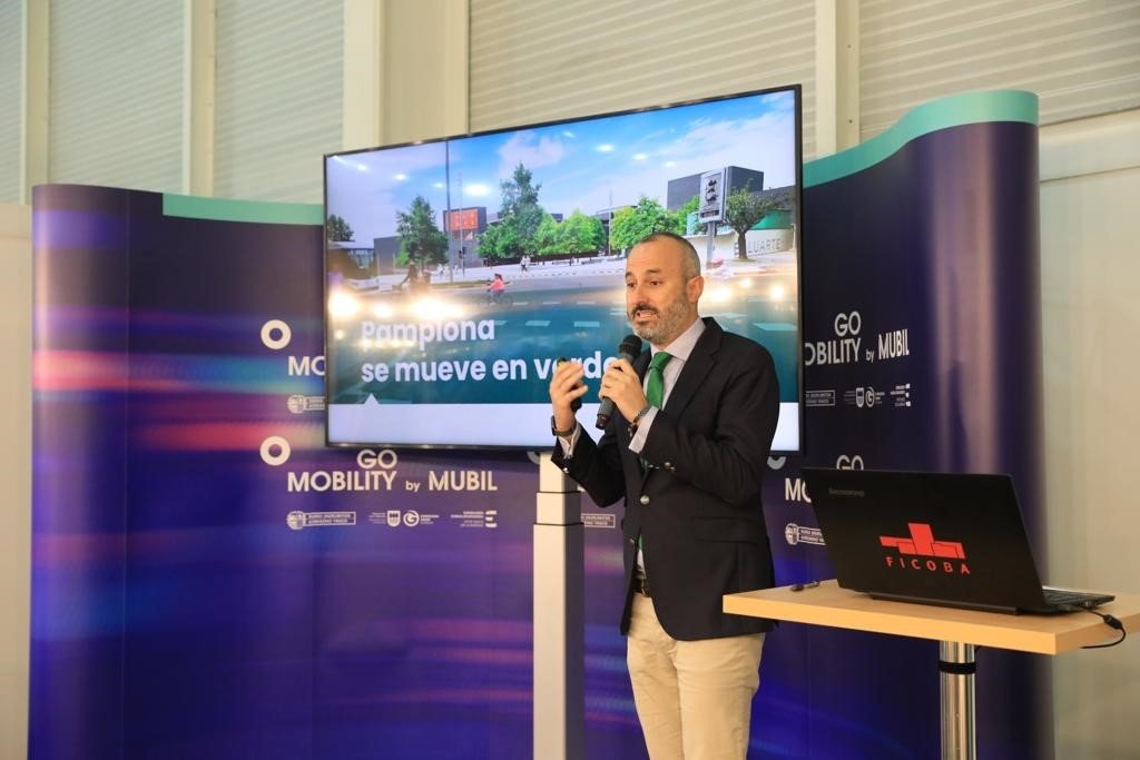 Pamplona presenta su estrategia integral de movilidad en la Feria Profesional de la Industria de la Movilidad Sostenible que se celebra en Irún