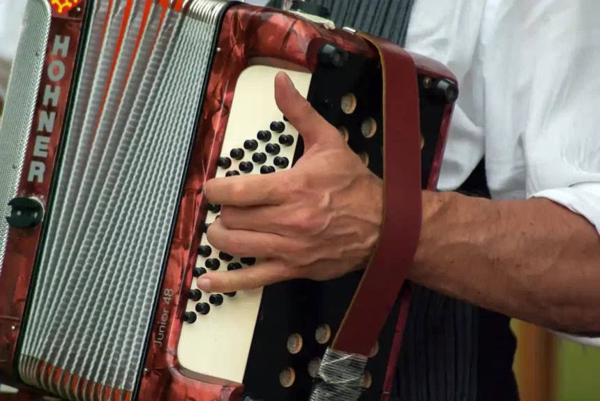 Quince escuelas de música se dan cita este martes por la tarde en Baluarte en el Encuentro de Acordeonistas de Navarra 2023