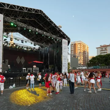 El Ayuntamiento licita producción, servicios técnicos e infraestructuras para los eventos de San Fermín de paseo de Sarasate y las plazas del Castillo, Compañía y Fueros