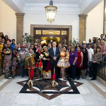 El Ayuntamiento celebra la multiculturalidad de Pamplona con una recepción a 23 asociaciones en la conmemoración del Día Internacional de la Diversidad Cultural