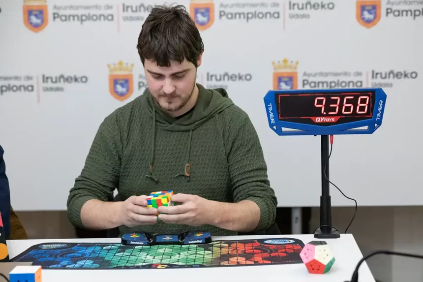 cubo rubik pamplona