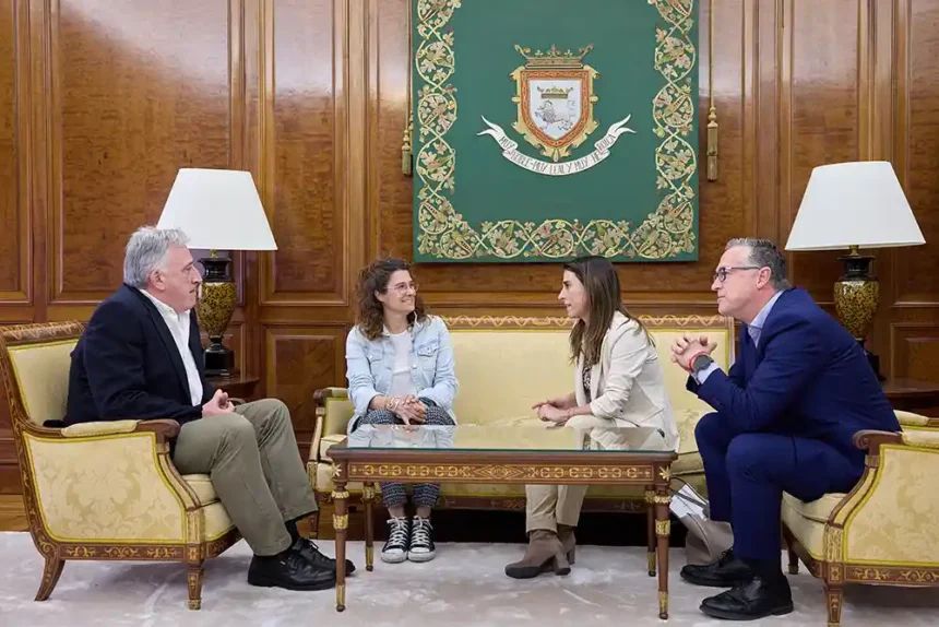 alcalde reunión caixabank