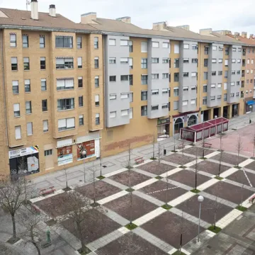 plaza roja rochapea